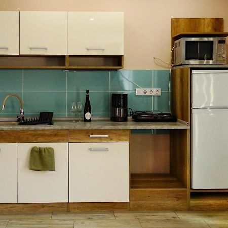 Eddy Apartman Eger Exteriör bild